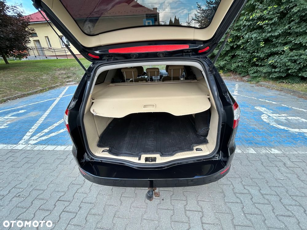 Ford Mondeo 2.0 TDCi Ghia - 6