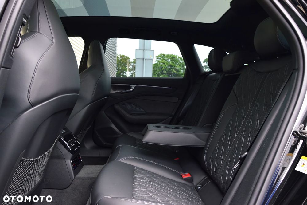 Audi A6 Avant - 19