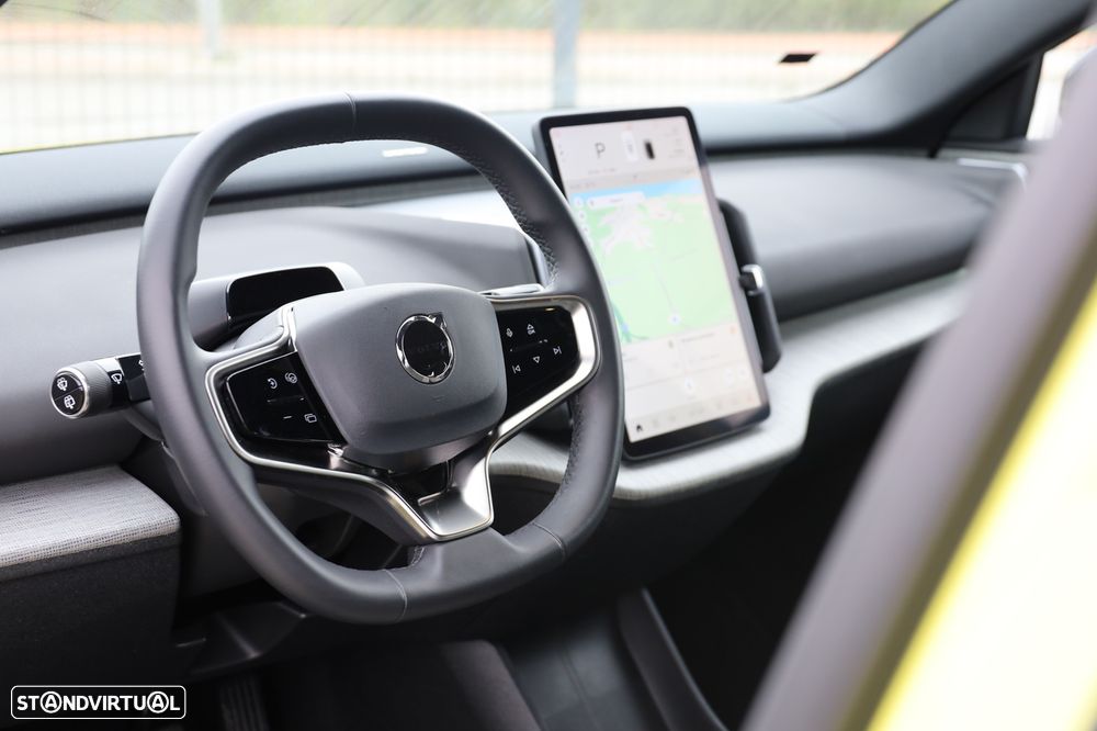 Volvo EX30 69 kWh Single Motor Extended Range Plus - 14