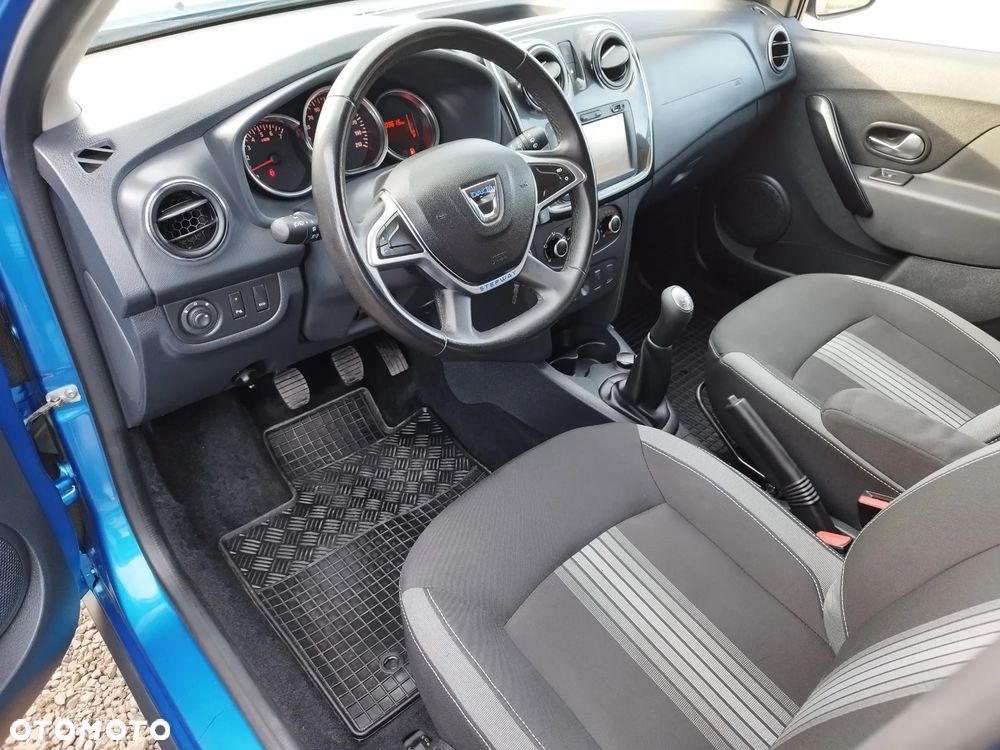 Dacia Sandero 0.9 TCe Laureate S&S EU6 - 13