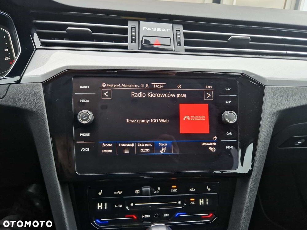 Volkswagen Passat Variant - 25