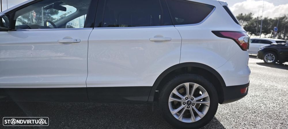 Ford Kuga 1.5 TDCi EcoBlue Titanium - 7