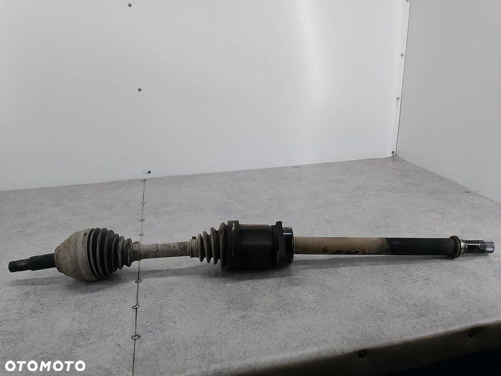 PÓŁOŚ PRAWA PRZÓD NISSAN QASHQAI +2 I - 2