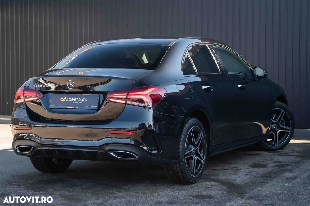 Mercedes-Benz A 250 e 8G-DCT Edition AMG Line - 7