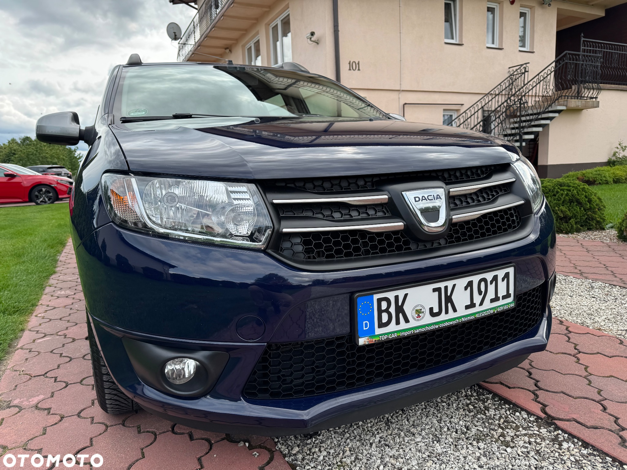 Dacia Logan MCV TCe 90 S&S Celebration - 9