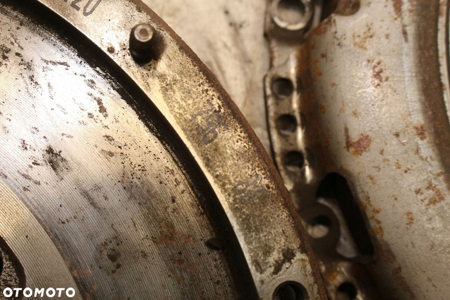 Sprzęgło Koło Dwumasowe 9812079680 Citroen C4 Picasso II 1.6 e-HDI - 9