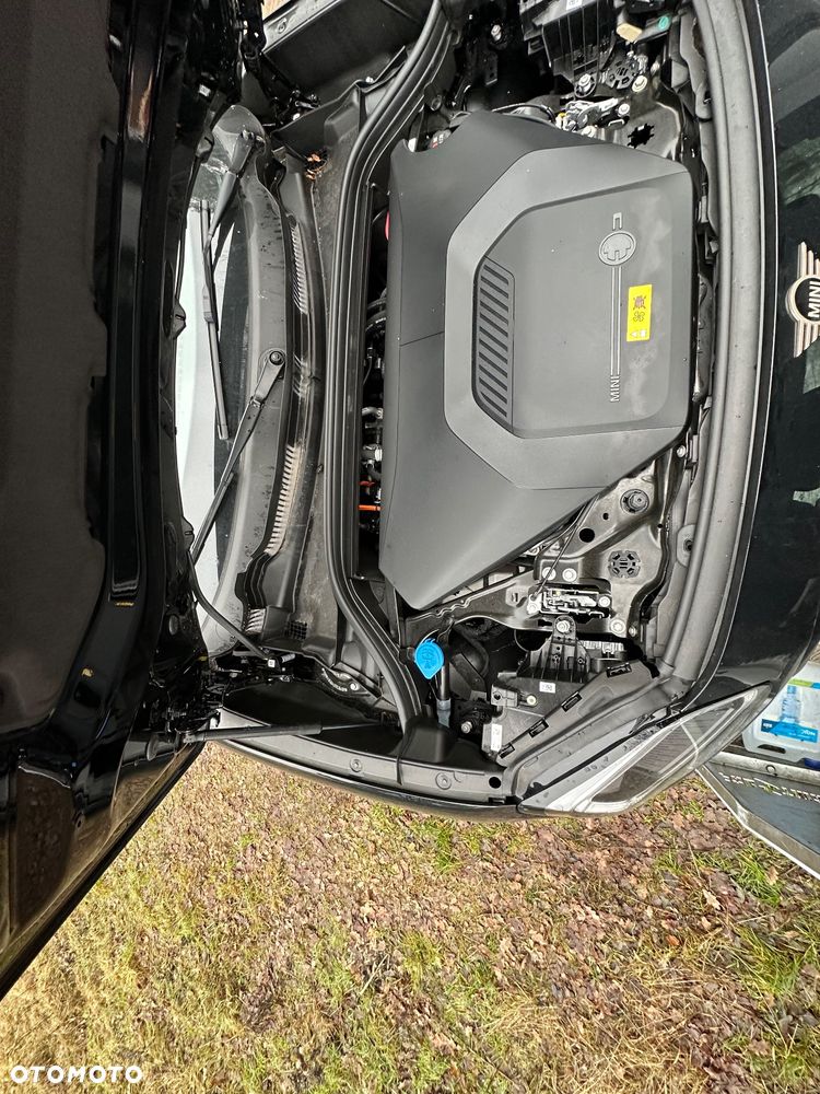 MINI Countryman ver-recharge-82-kwh-single-m-extended-range-rwd-plus - 14