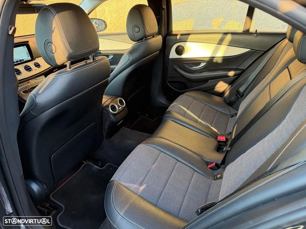 Mercedes-Benz E 220 d Avantgarde - 11
