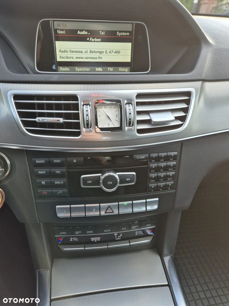 Mercedes-Benz Klasa E 220 T CDI 7G-TRONIC Avantgarde - 16