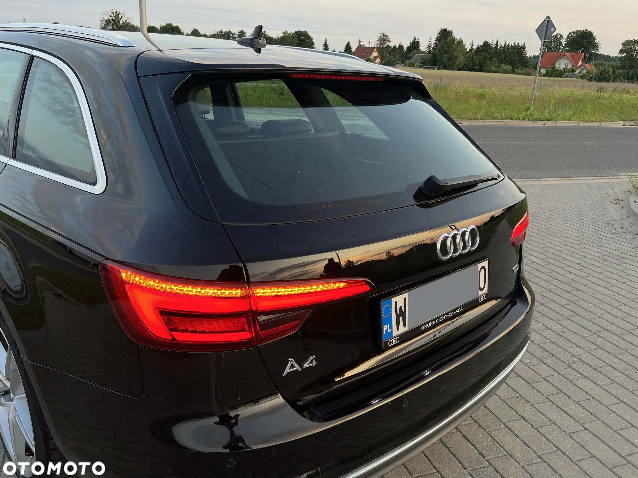 Audi A4 2.0 TDI Sport S tronic - 28