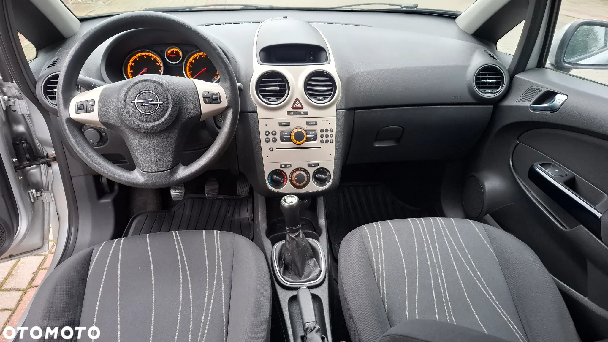 Opel Corsa 1.2 16V Easytronic - 14