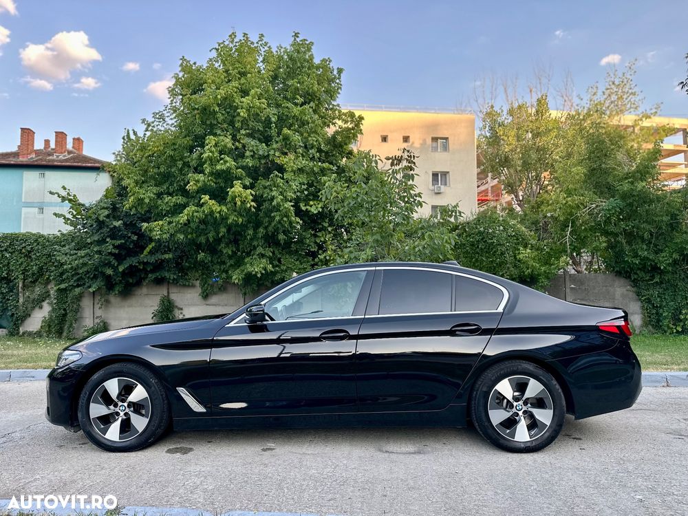 BMW Seria 5 520d Aut. - 7
