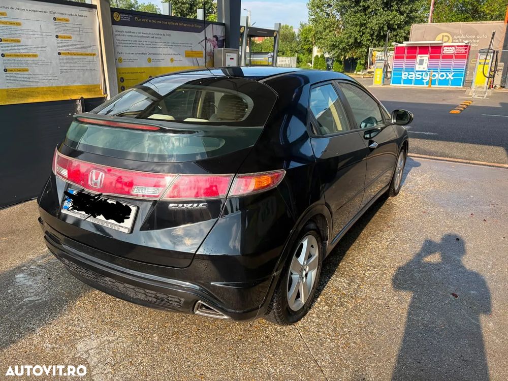 Honda Civic - 9