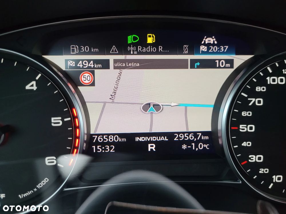 Audi A6 Avant 40 TDI S tronic S line - 17