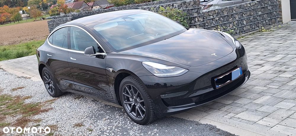 Tesla Model 3 Standard Range Plus - 5