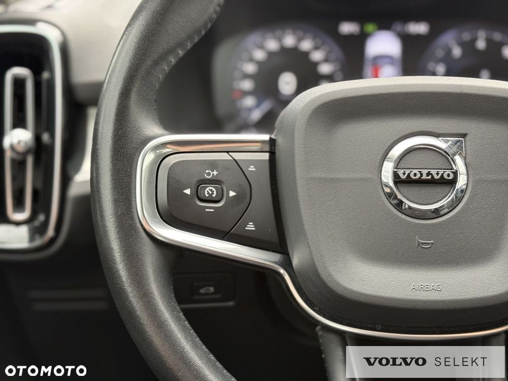 Volvo XC 40 - 8