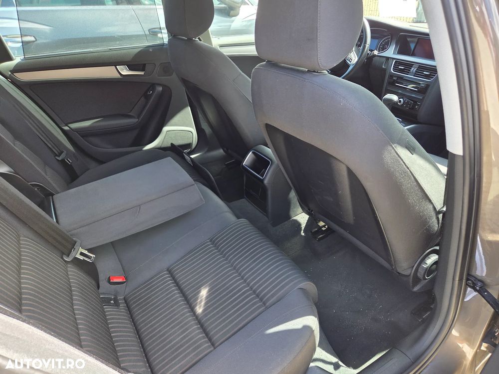 Audi A4 Avant 2.0 TDI DPF multitronic Ambiente - 11