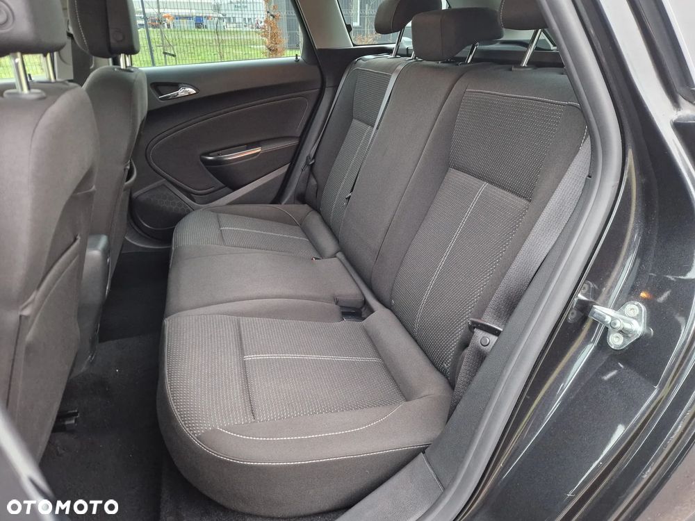 Opel Astra 1.7 CDTI DPF Sport - 21