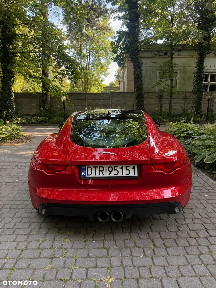 Jaguar F-Type - 6
