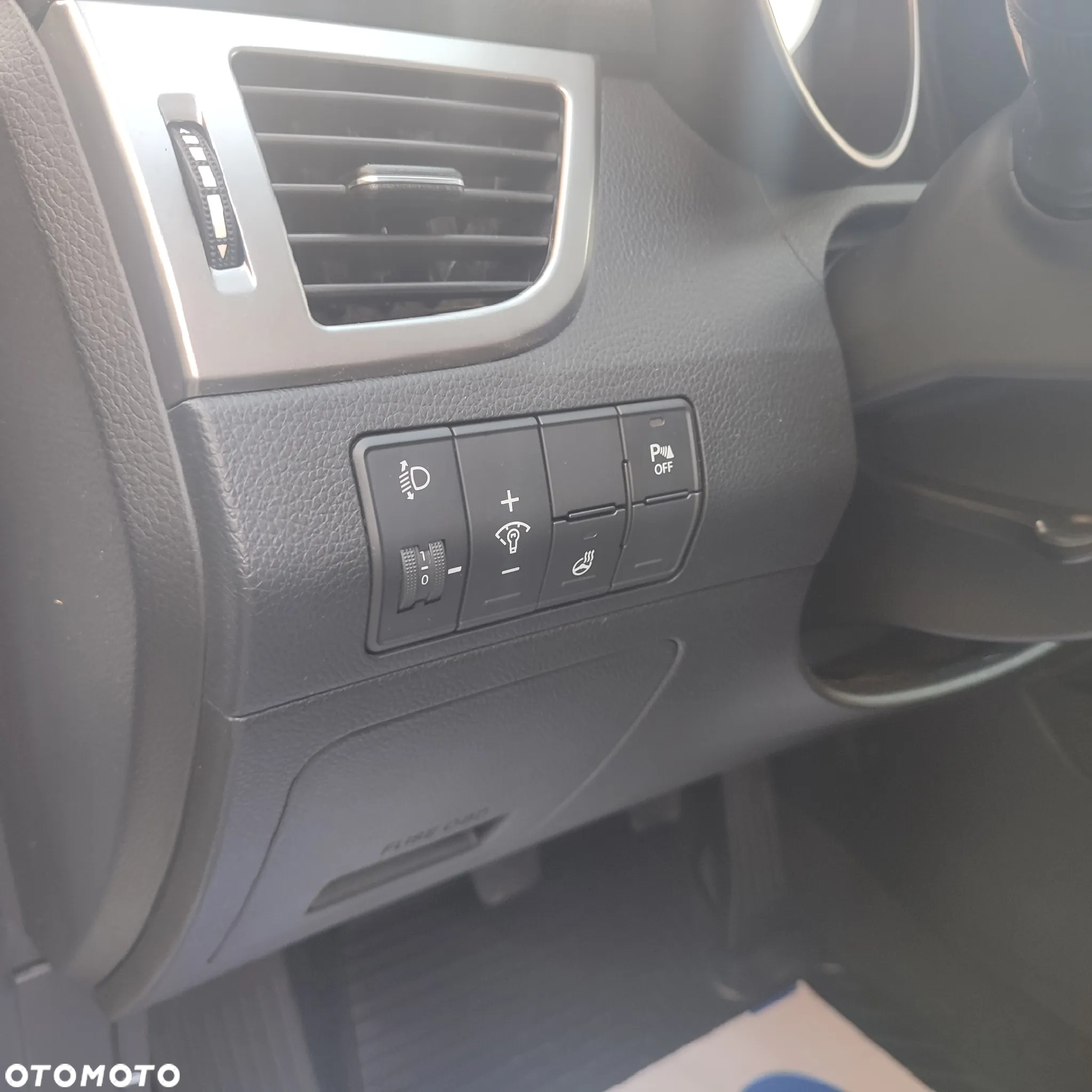 Hyundai i30 1.4 CRDi Comfort - 8