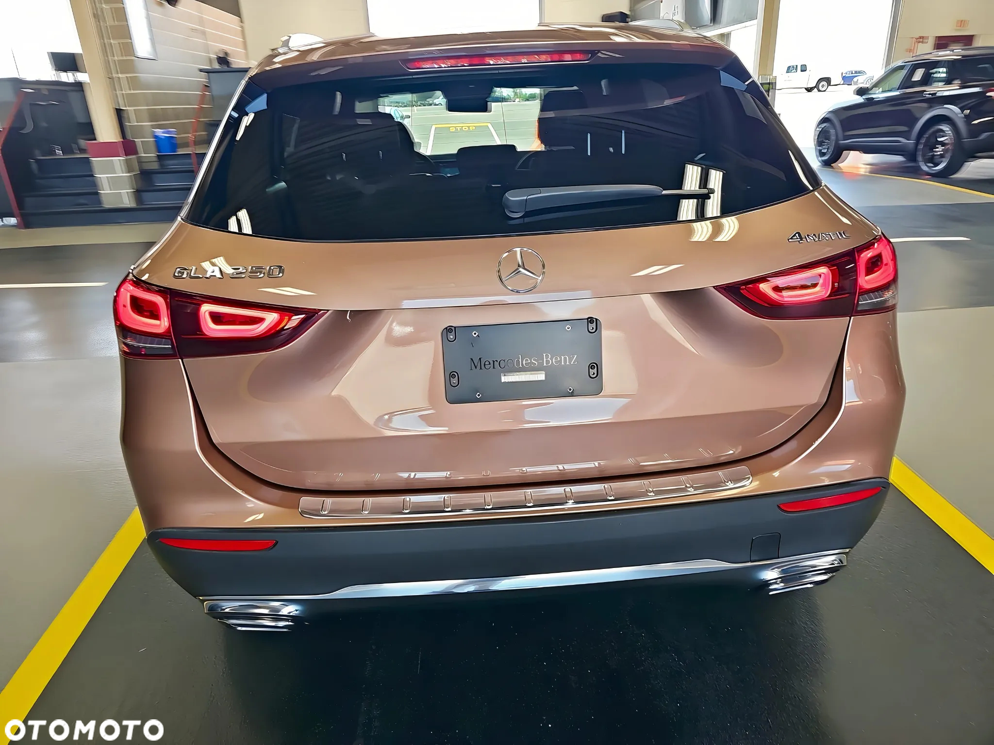 Mercedes-Benz GLA 250 4-Matic AMG Line