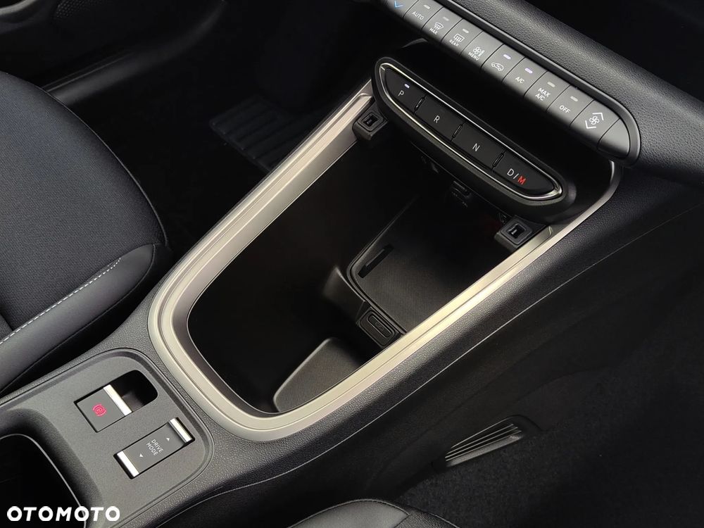 Jeep Avenger 1.2 T3 mHEV Summit FWD eDCT6 - 25