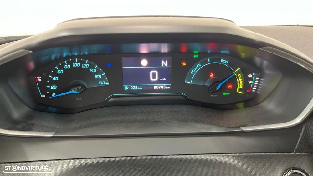 Peugeot e-2008 50 kWh Active Pack - 4