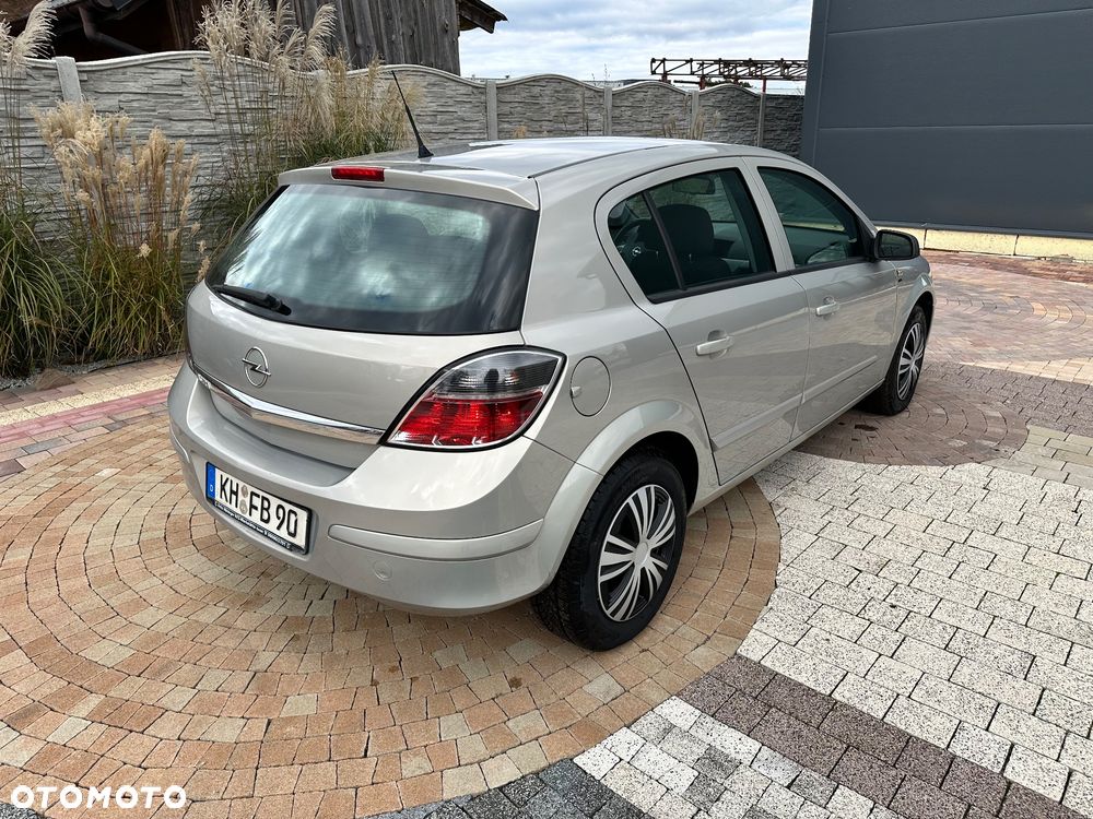 Opel Astra - 3