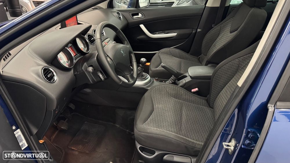 Peugeot 308 SW 1.6 HDi Sport CVM6 - 26