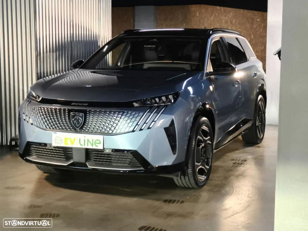 Peugeot E-5008 - 6