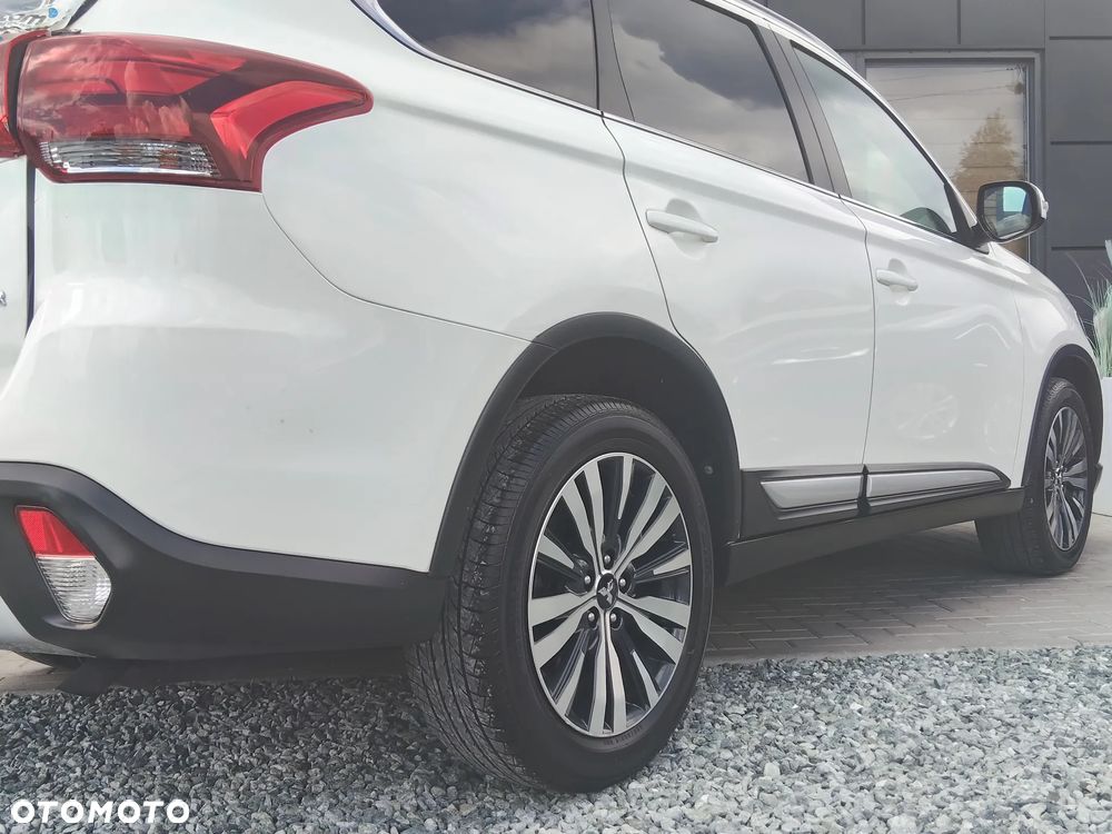 Mitsubishi Outlander 2.0 2WD CVT Spirit+ - 35