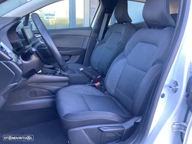 Renault Clio TCe 100 INTENS - 26