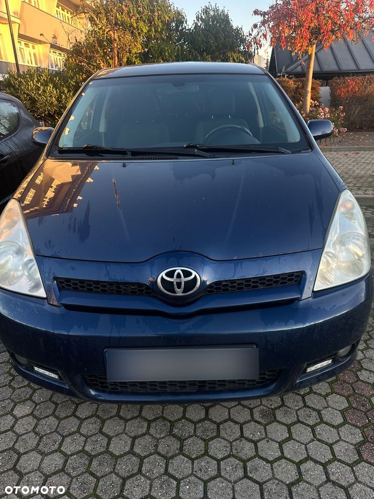 Toyota Corolla Verso 1.8 Sol 7os - 1