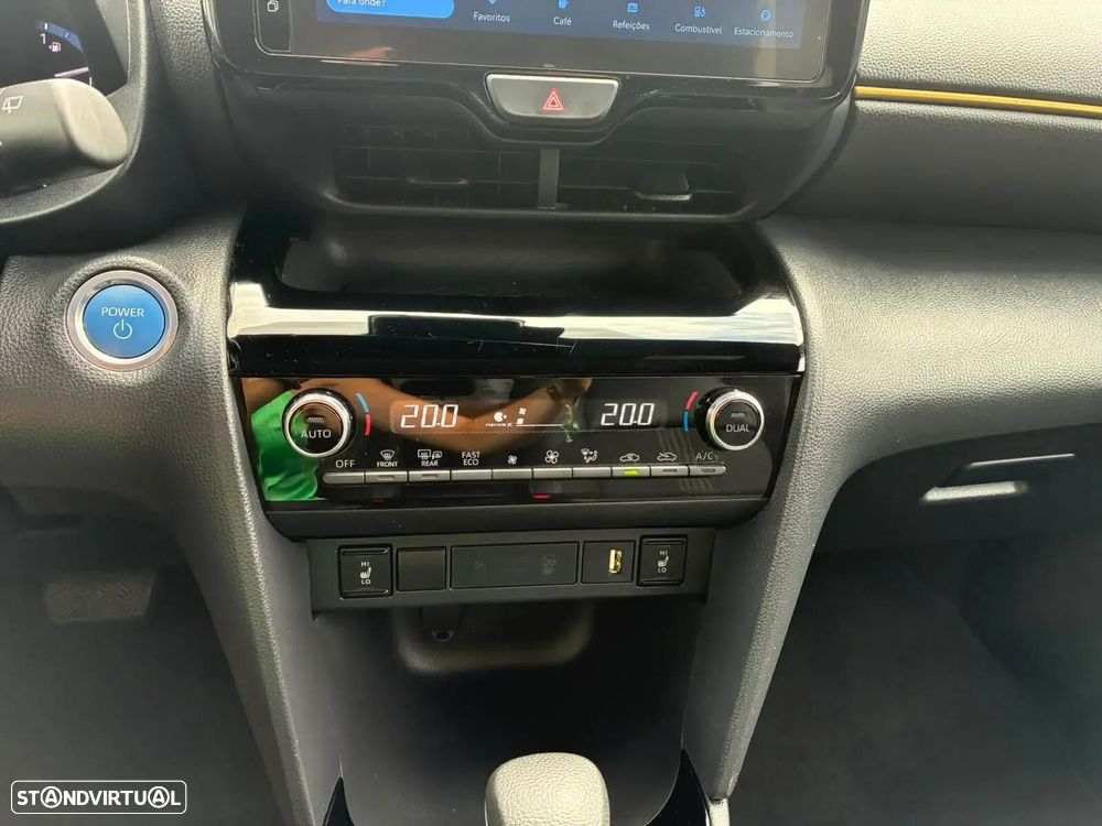 Toyota Yaris Cross - 18