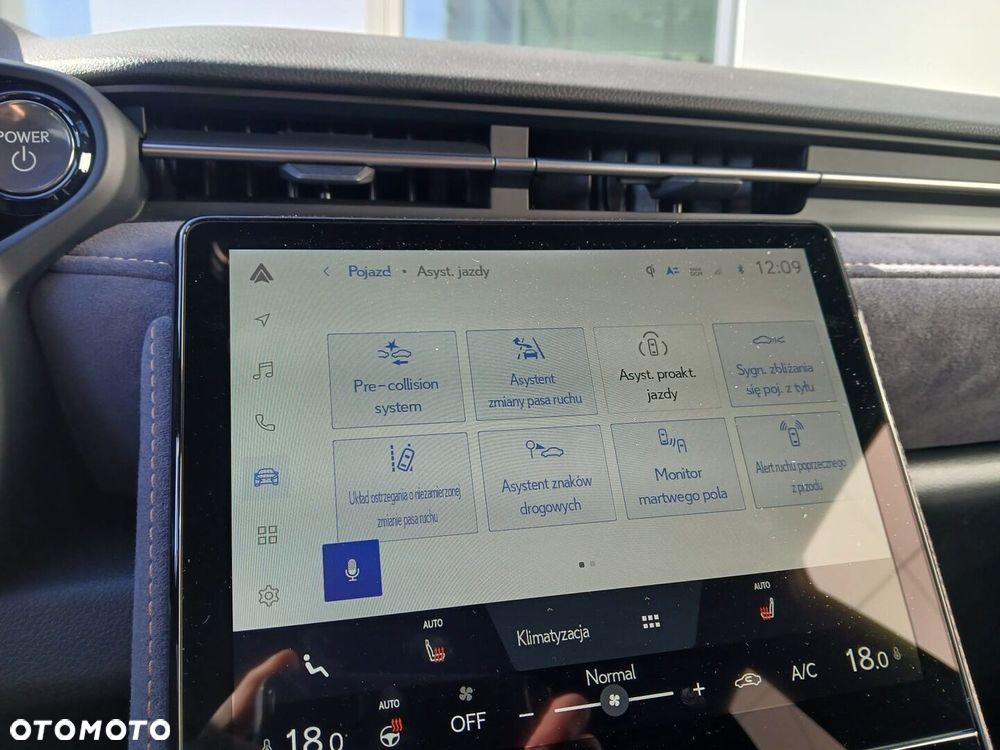 Lexus LBX 1.5 Hybrid Cool - 18