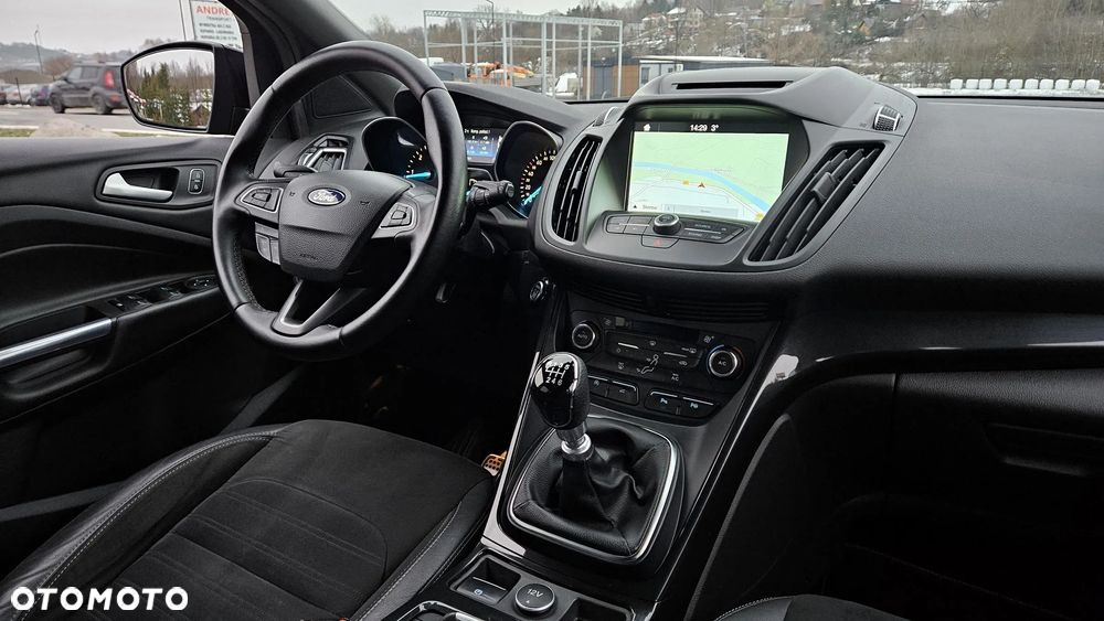 Ford Kuga 2.0 TDCi 4x4 ST-Line - 27