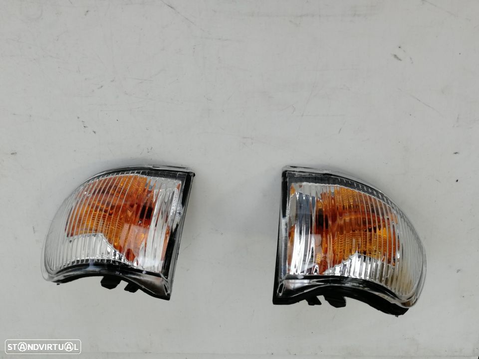 Farolim pisca espelho esquerdo / direito iveco daily 2006 a 2009 (novo) - 2