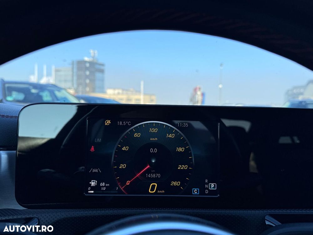 Mercedes-Benz CLA 220 7G-DCT AMG Line - 29