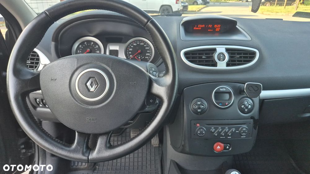 Renault Clio 1.2 TCE Authentique - 14