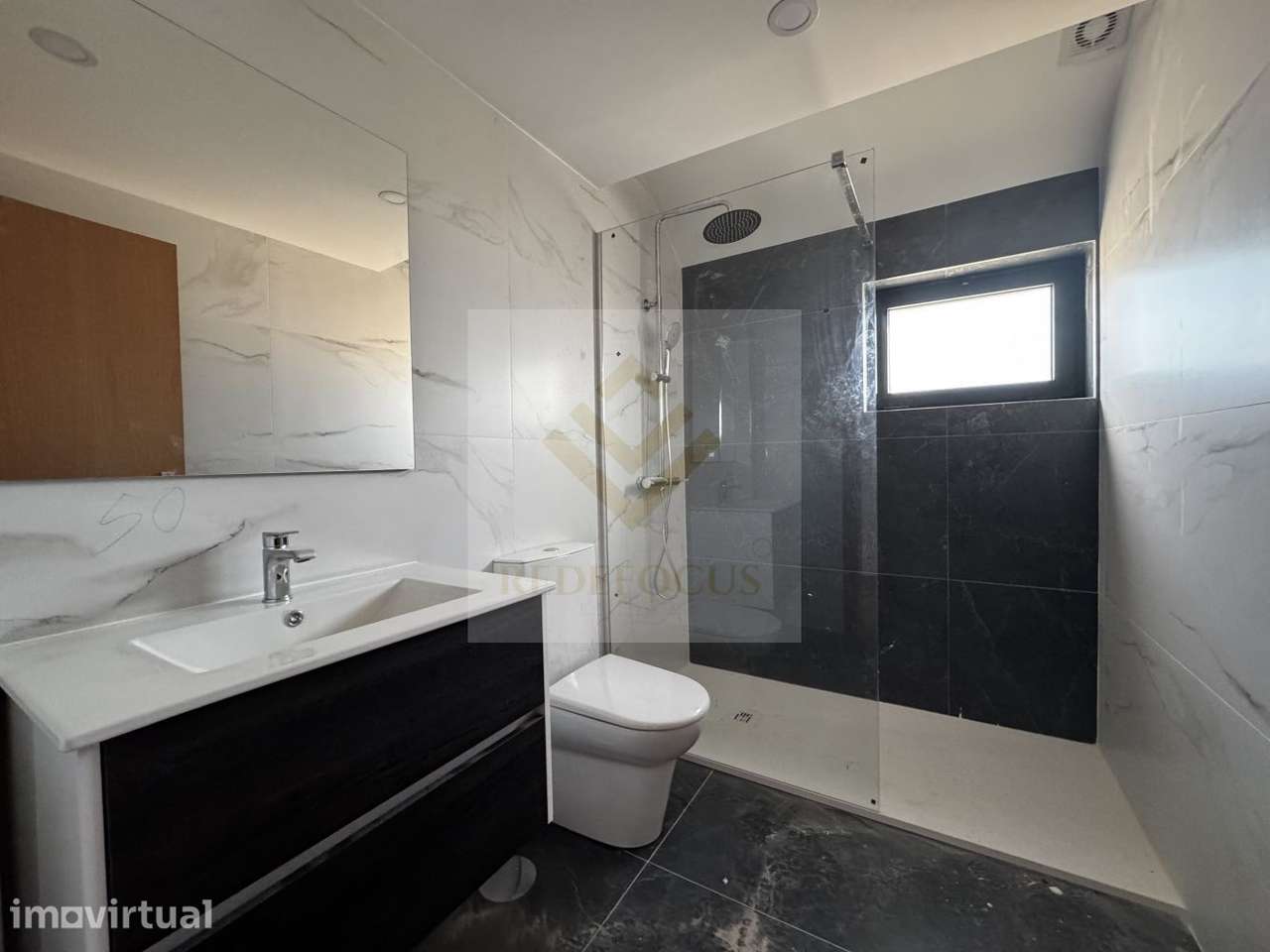 Apartamento T0 Novo no Centro de Ovar - Grande imagem: 5/9