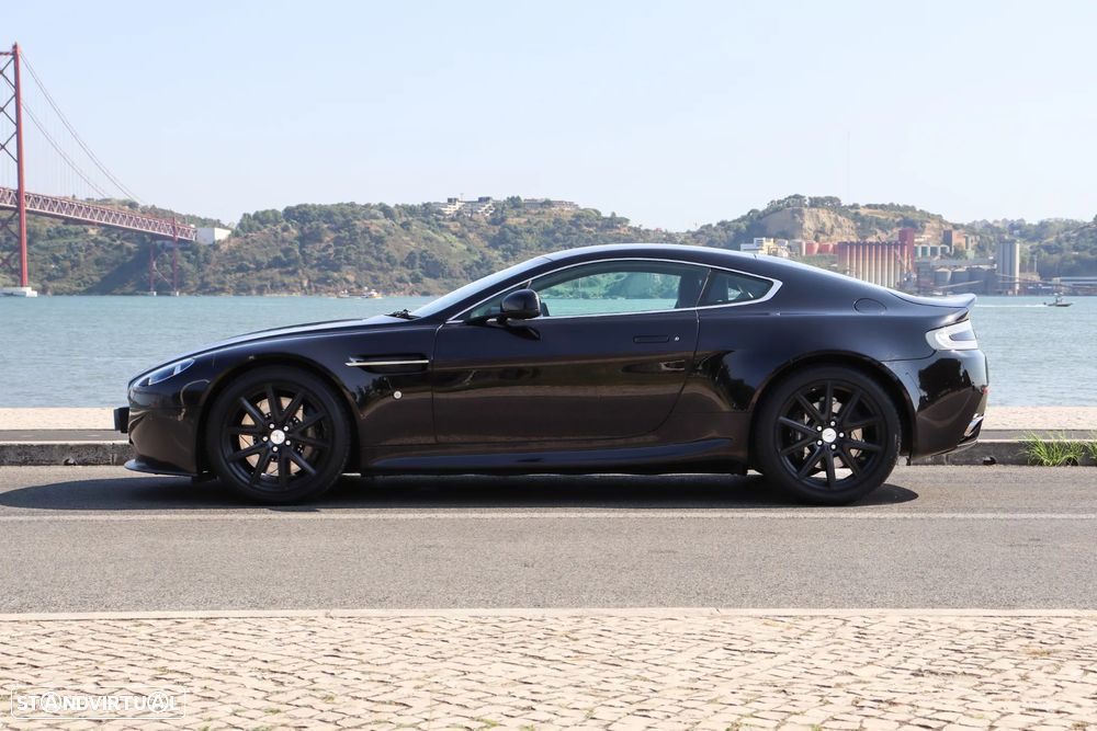 Aston Martin Vantage Coupe V8 Sportshift - 8