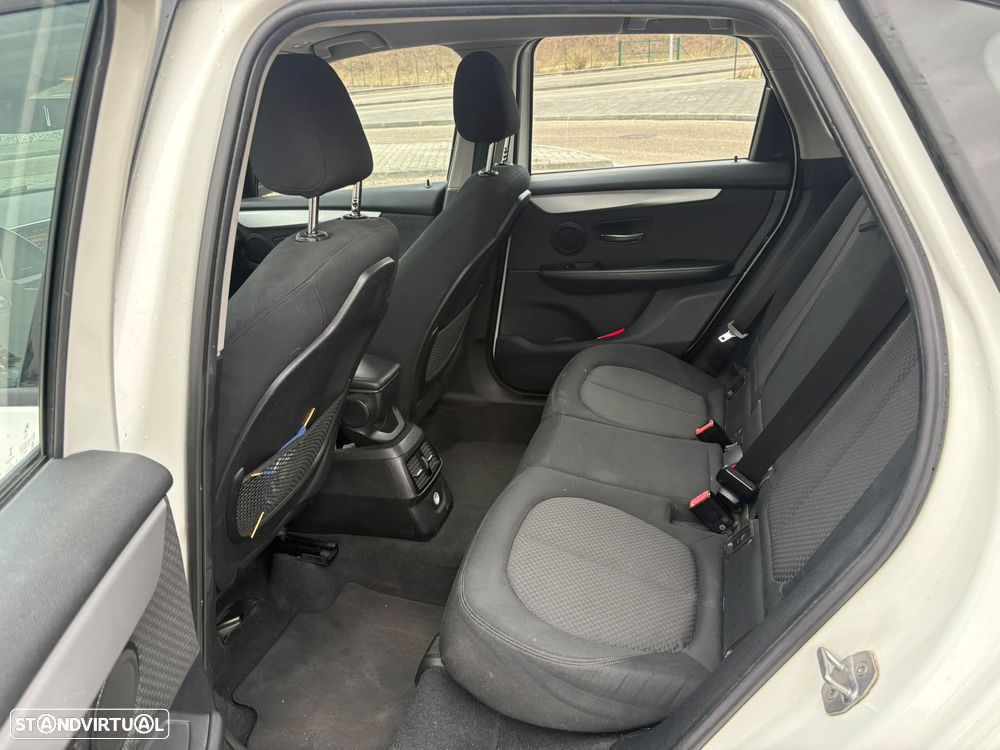 BMW 216 Active Tourer d Advantage - 8