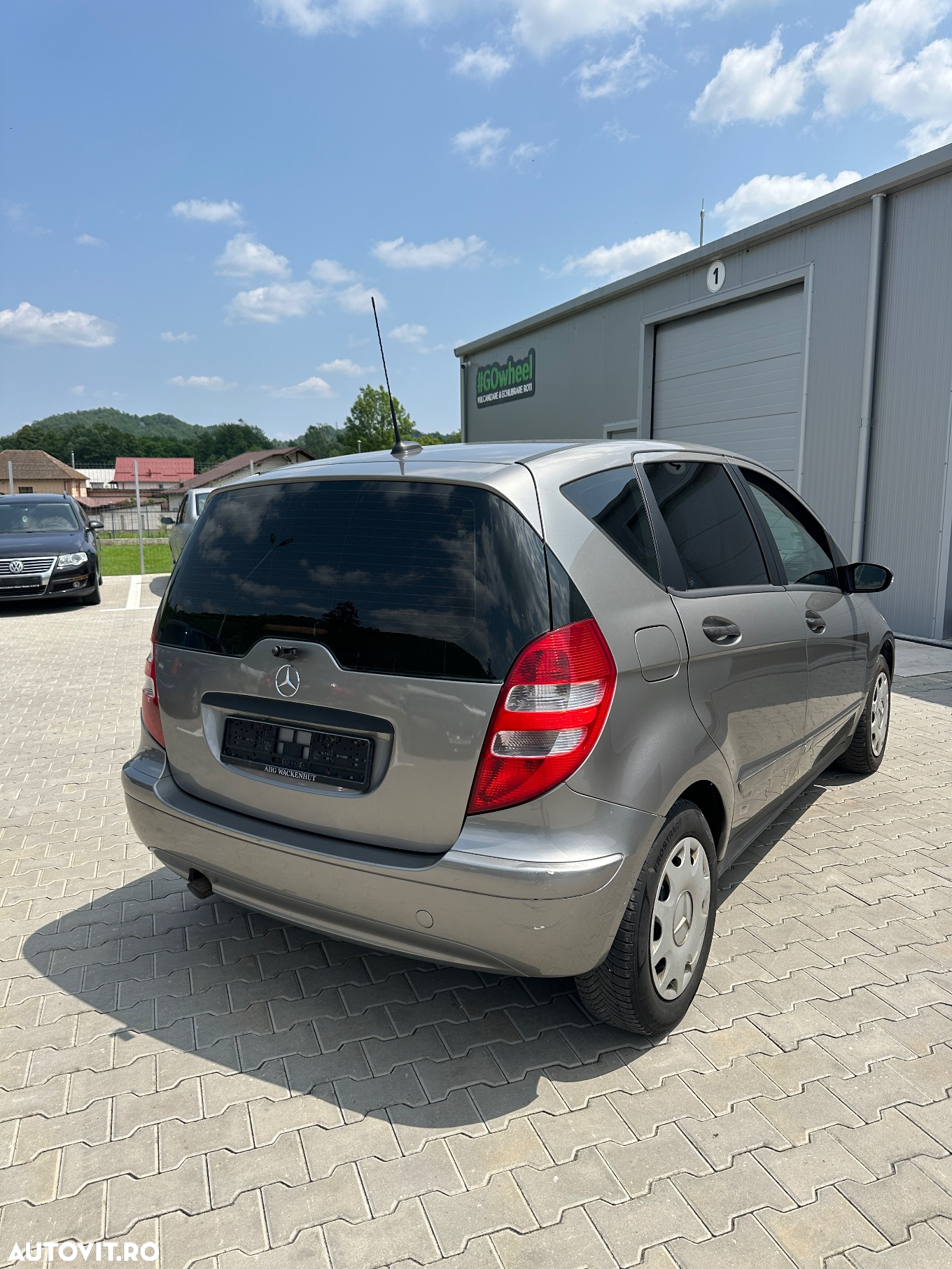 Mercedes-Benz A - 3