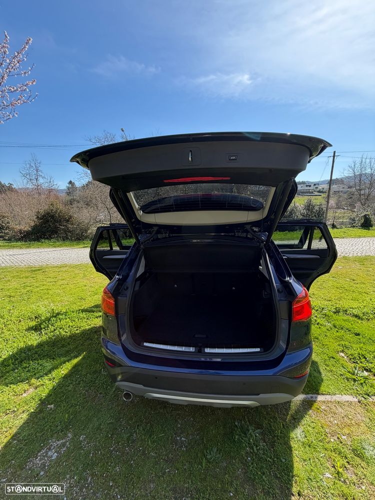 BMW X1 16 d sDrive Auto Line Sport - 11