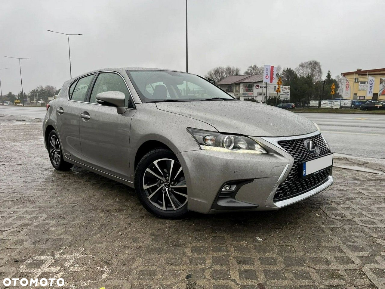 Lexus CT 200h Dynamic Line - 4