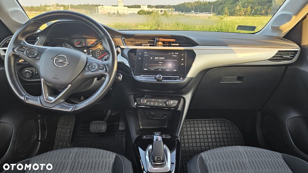 Opel Corsa 1.2 Edition S&S - 9