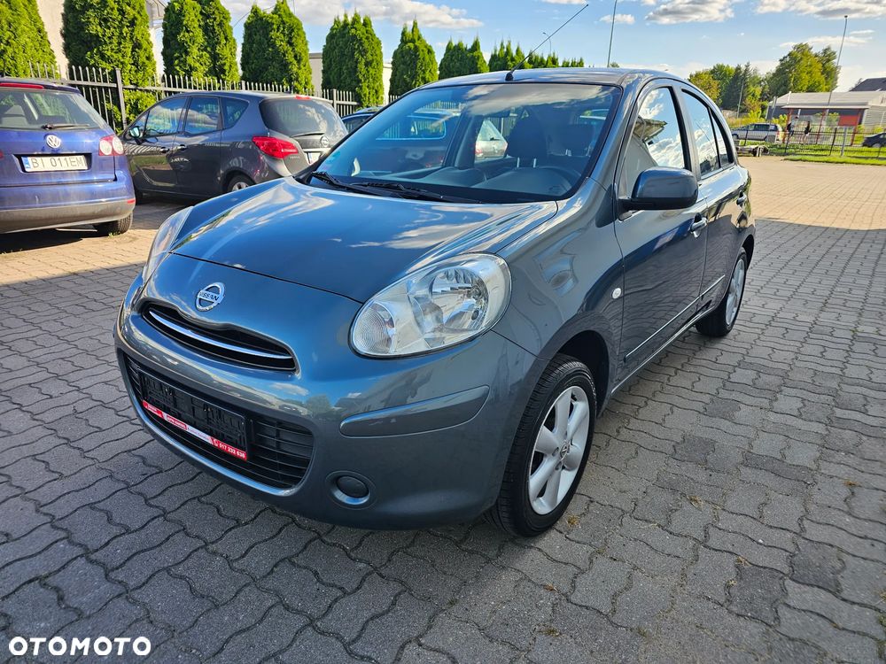 Nissan Micra - 1