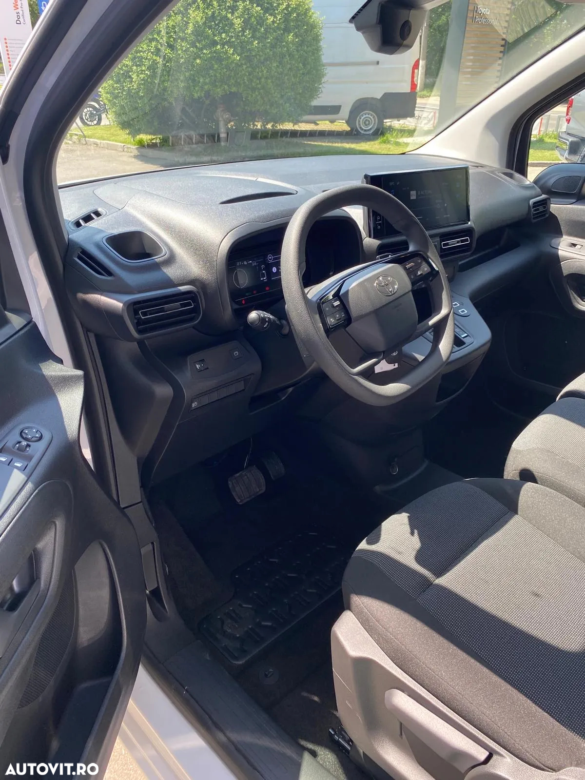 Toyota Proace City - 10