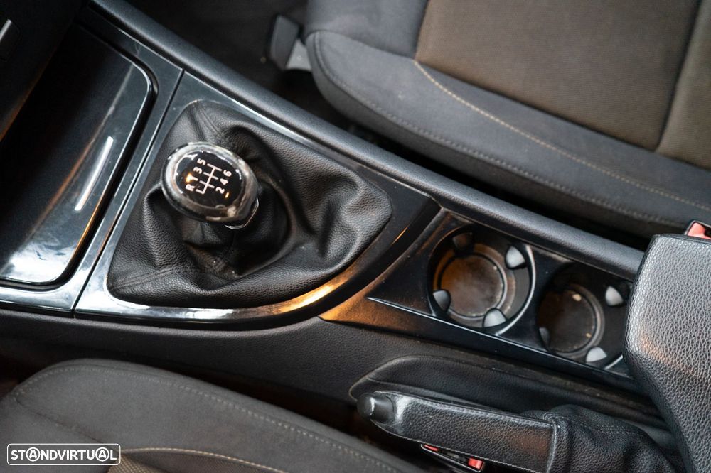 BMW 116 d DPF Edition Sport - 27