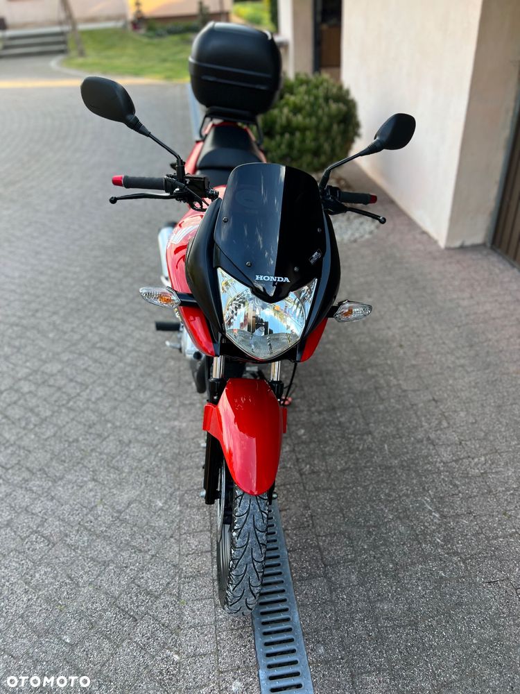 Honda CBF - 12